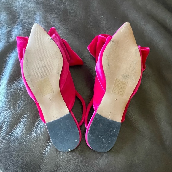 Pink velvet bow slippers - Picture 9 of 9